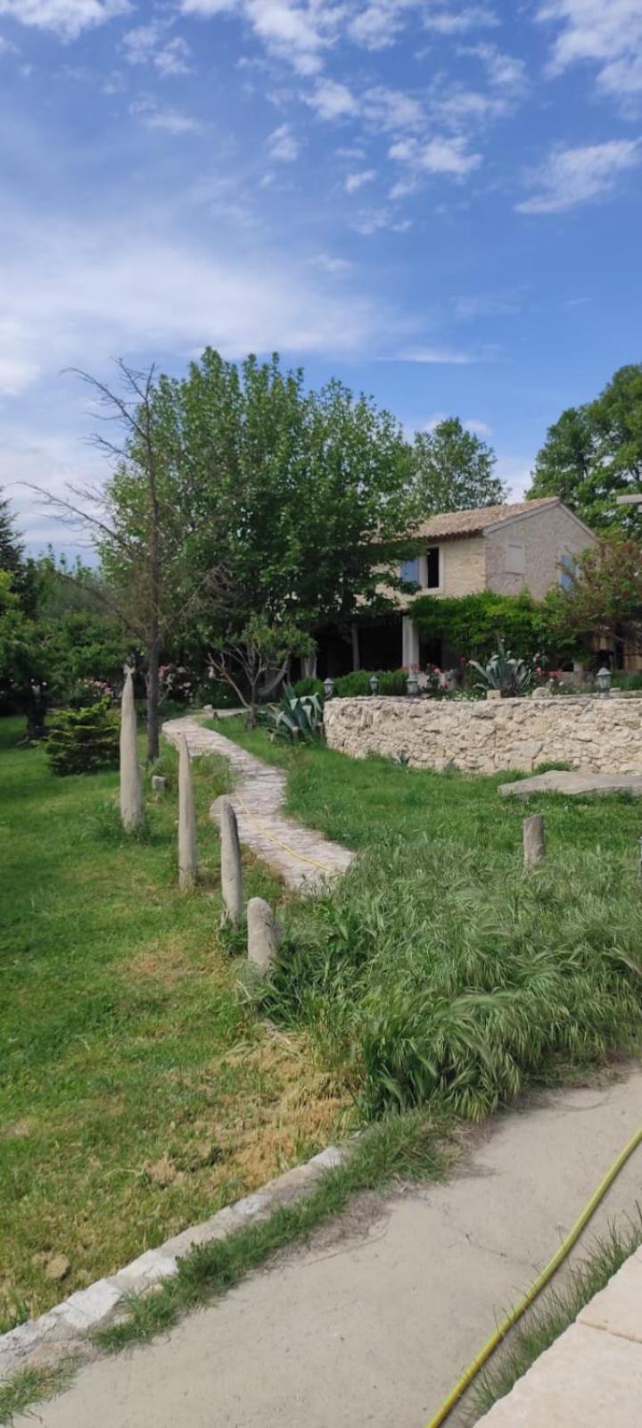 Lou Boulugi Aix-en-Provence Exterior foto